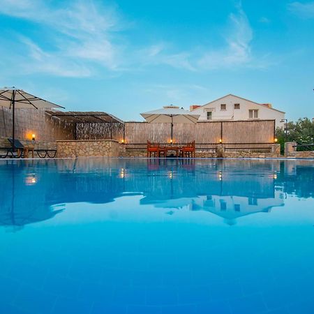 Oezguem Suite Otel Datca Exterior foto