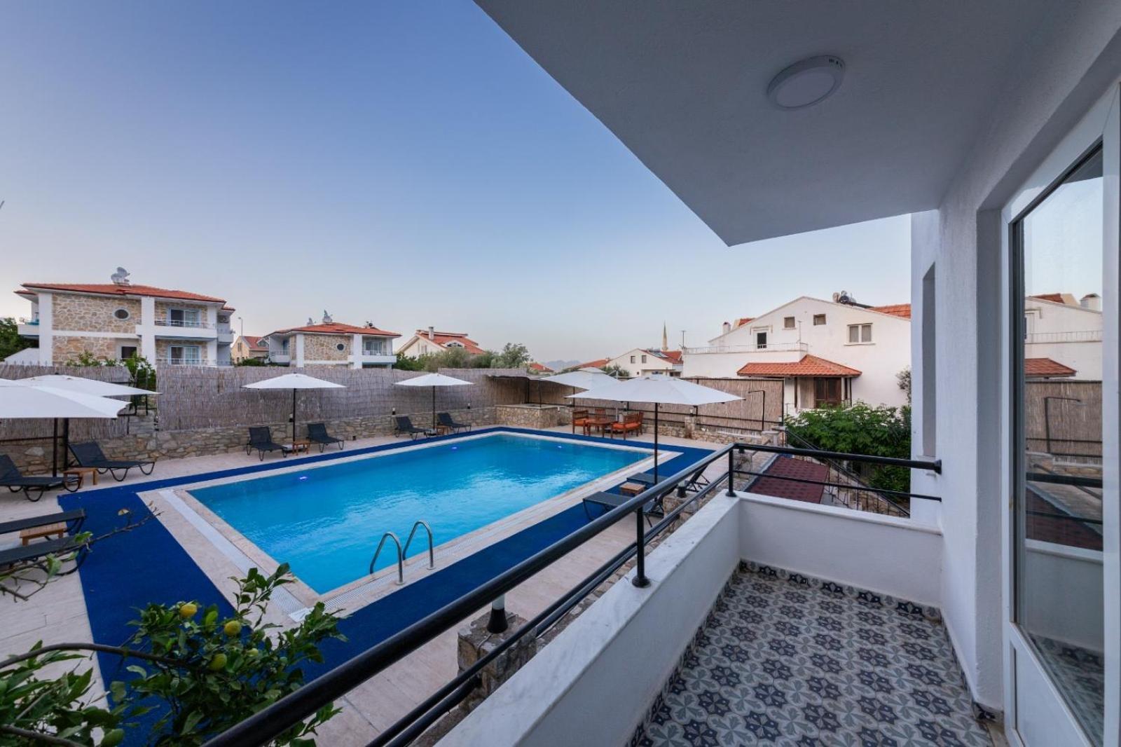 Oezguem Suite Otel Datca Exterior foto