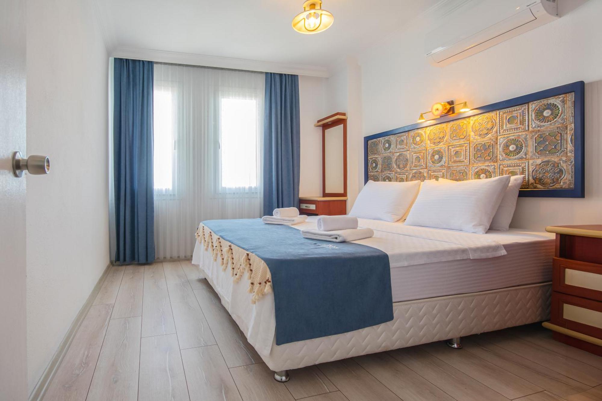 Oezguem Suite Otel Datca Exterior foto