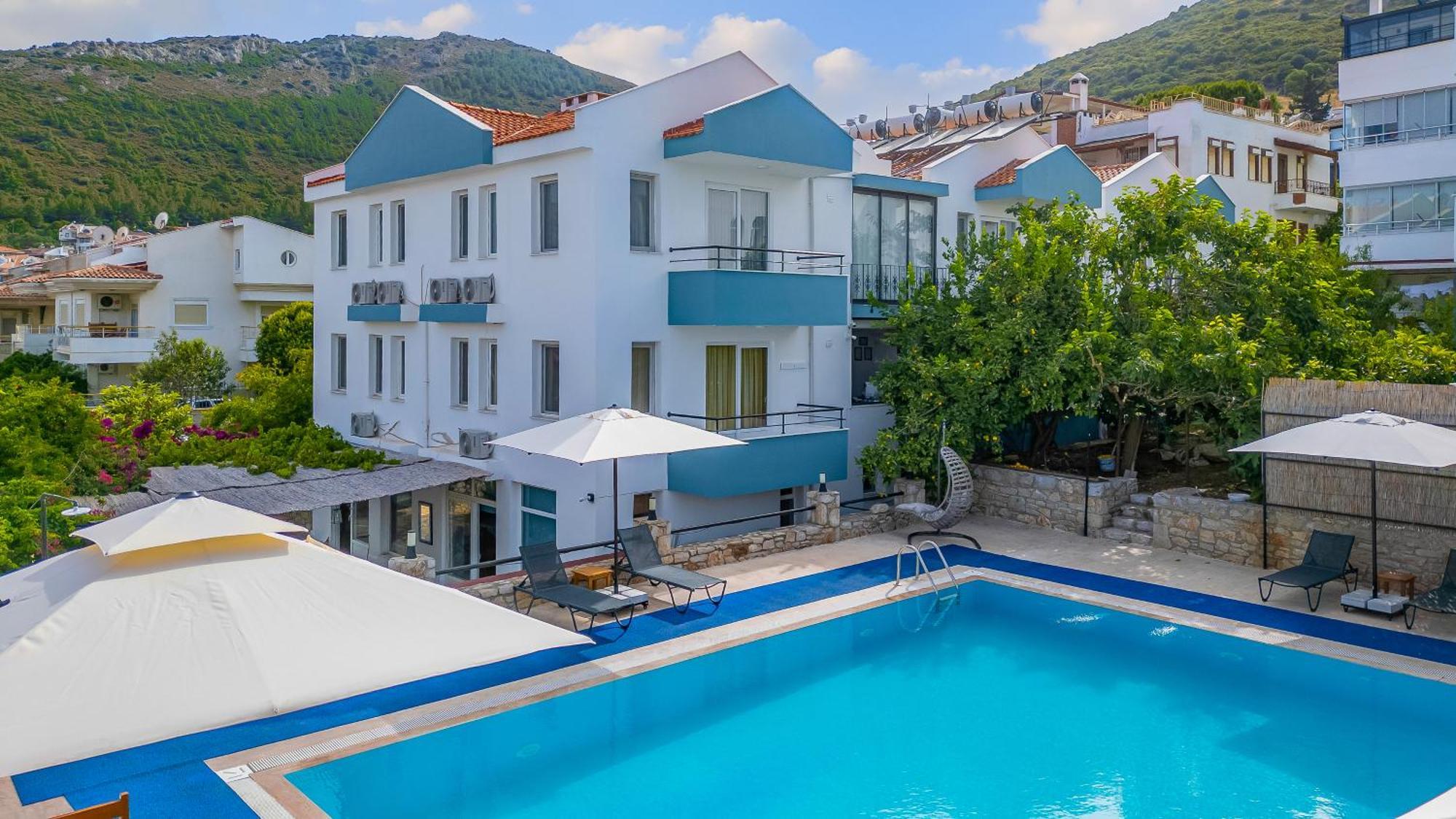 Oezguem Suite Otel Datca Exterior foto